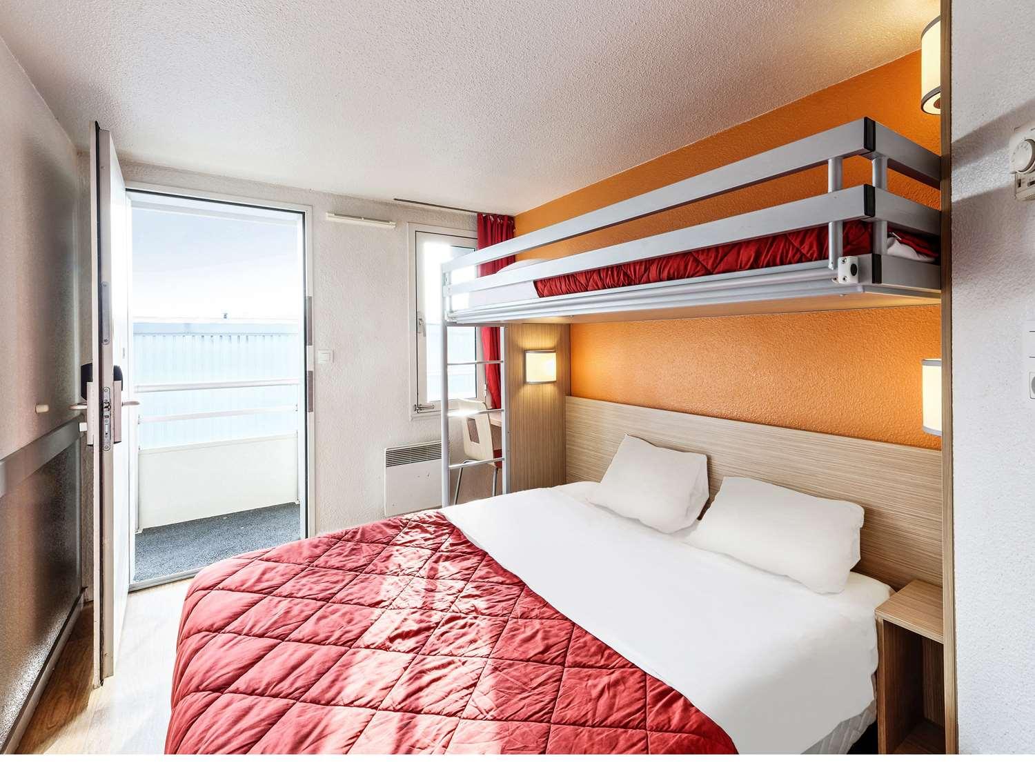 Premiere Classe Montpellier Ouest - St Jean De Vedas Сен-Жан-де-Веда Экстерьер фото